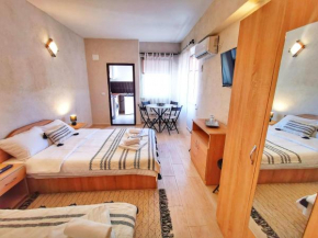 Del Sol Studios, Eforie Nord
